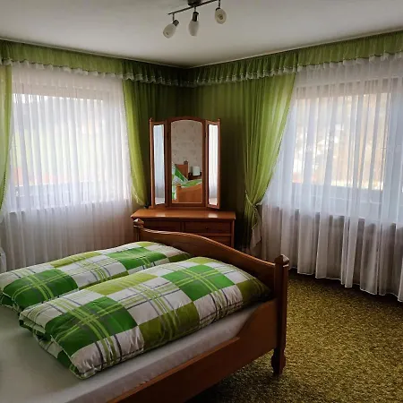 Holiday home Ferienhaus Vogelfrei Bobrach